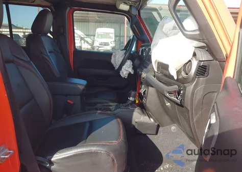 2019 Jeep Wrangler Unlimited Sahara 4X4 from USA, damaged, VIN 1C4HJXEG6KW669436